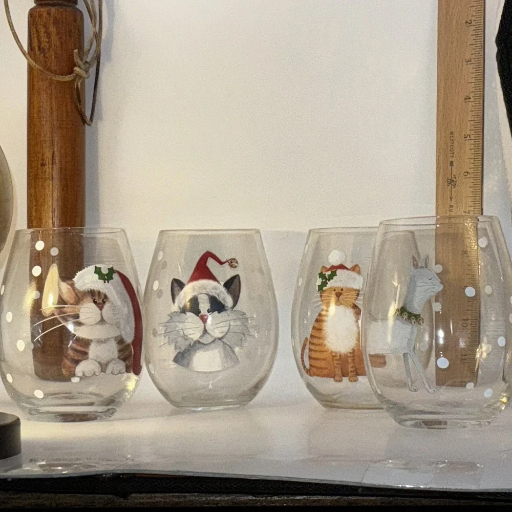 Pier 1 Stemless Wine Glasses Set of 4 Clear Decorated Christmas Cat 19 Oz. NIB